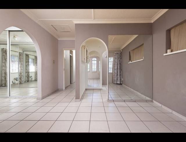2 BEDROOM HOUSE FOR SALE IN LINMEYER